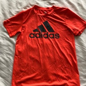 Adidas T-Shirt